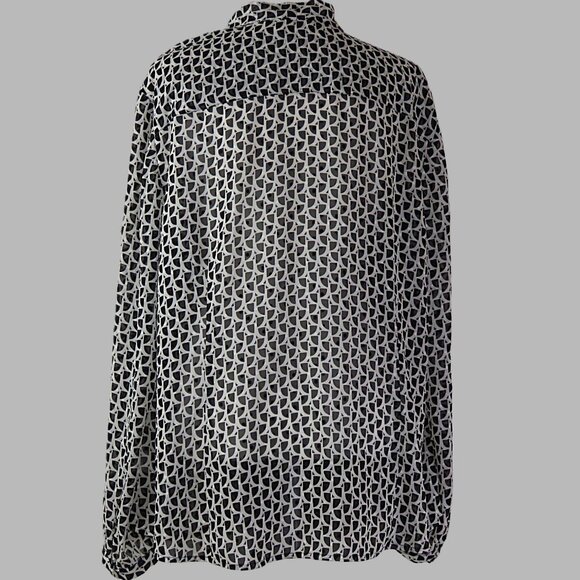 Chico's Women's Geo Bow Semi-Shear Concealed Botton Closure Top Size 3 16XL C461 - Picture 5 of 6